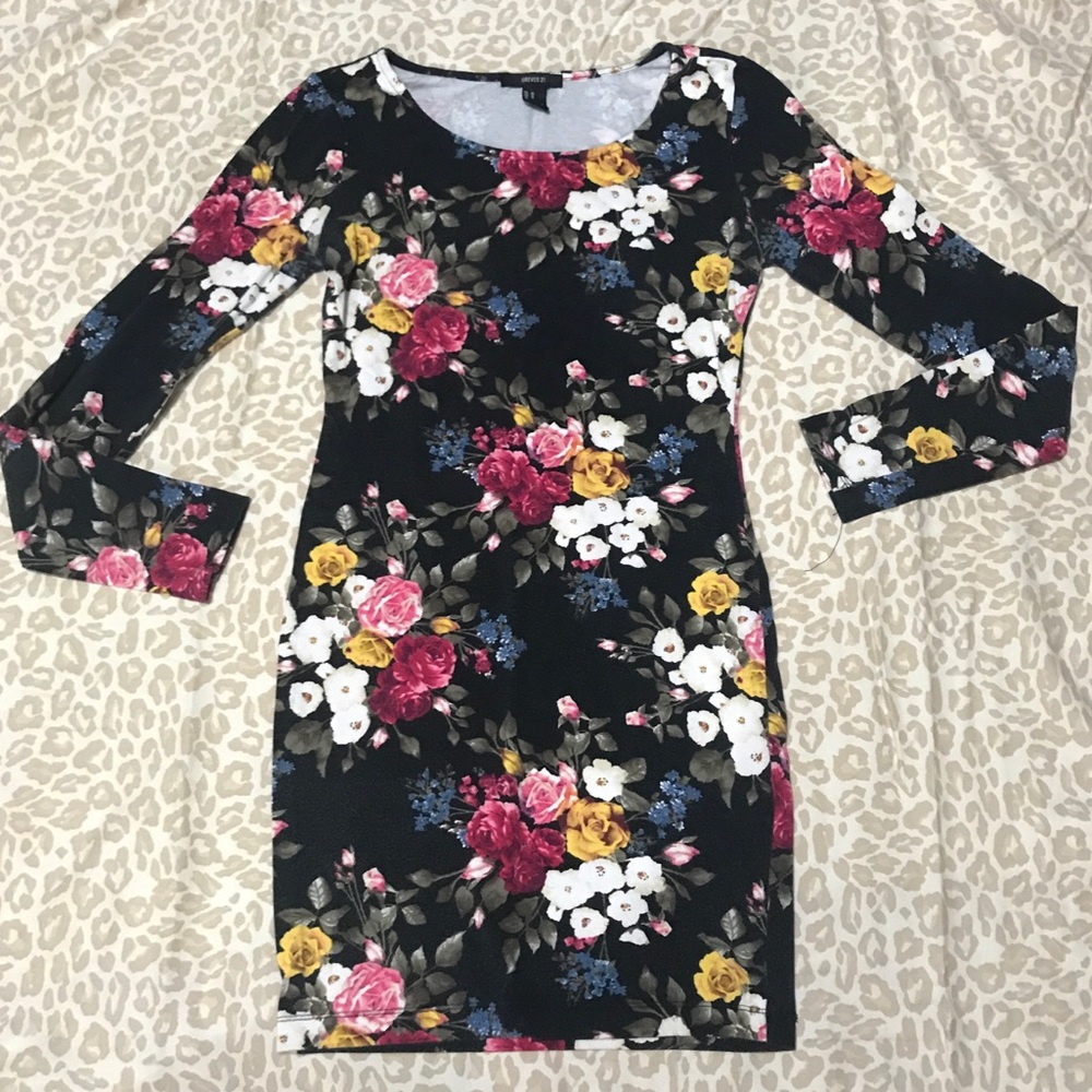 Forever 21 Medium Floral Pencil Mini Dress